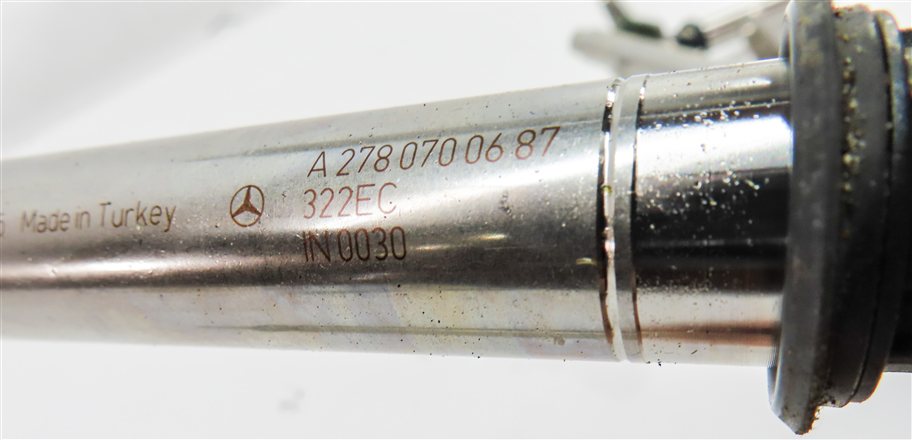 Thumbnail 9: 2014 MERCEDES GL450 (X166) 4.6L (M278.928) ENGINE FUEL INJECTOR SET/8 w/RAILS