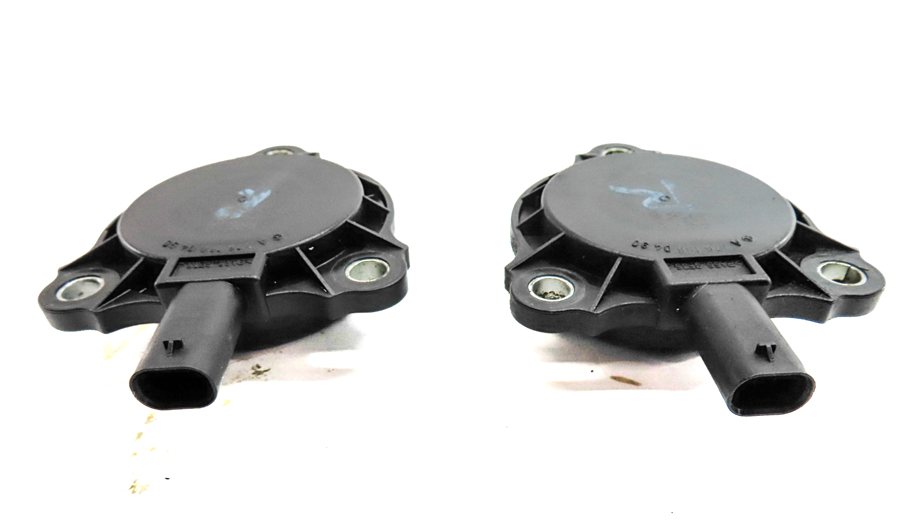 Thumbnail 3: 2014 MERCEDES GL450 (X166) 4.6L (M278.928) ENGINE CAMSHAFT ADJUSTER MAGNET SET/2