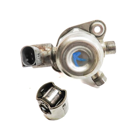 Thumbnail 2: 11-20 MERCEDES E S SL GL (W205 W166 W212 X166 X253) RIGHT MECHANICAL FUEL PUMP