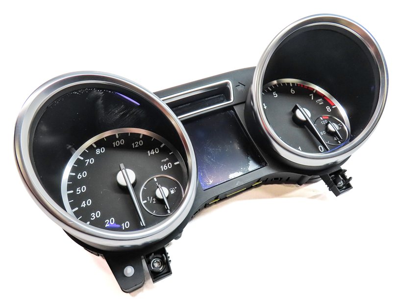 2014 MERCEDES GL ML (W166 X166) SPEEDOMETER INSTRUMENT GAUGE CLUSTER (146k)