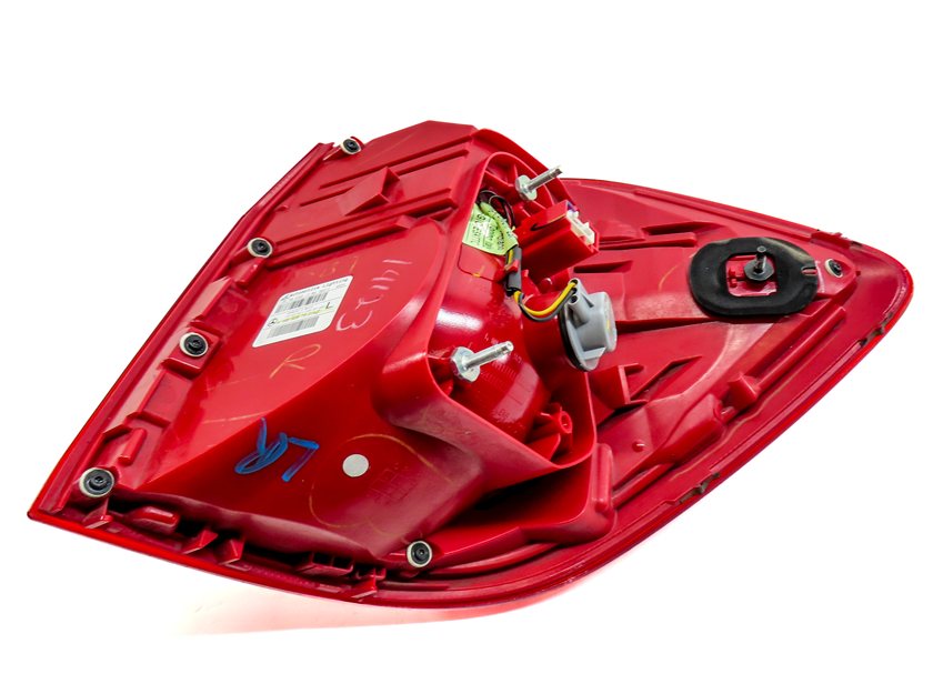 Thumbnail 9: 13-16 MERCEDES GL (X166) REAR LEFT DRIVER OUTER TAILLIGHT BRAKE LIGHT LAMP