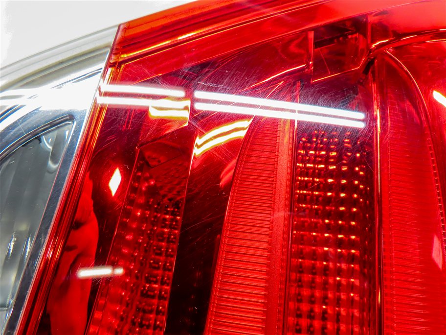 Thumbnail 12: 13-16 MERCEDES GL350 GL450 GL550 (X166) LEFT DRIVER INNER TAILLIGHT LIGHT LAMP