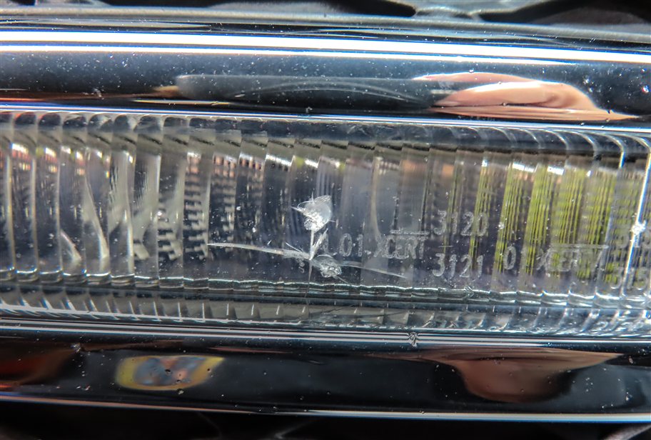 Thumbnail 10: 2013-2016 MERCEDES GL350 GL450 (X166) LEFT FRONT DRIVER DRL FOGLIGHT LAMP