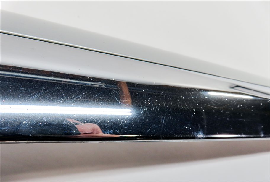 Thumbnail 13: 2013-2016 MERCEDES GL350 GL450 (X166) FRONT UPPER CENTER HOOD GRILLE TRIM