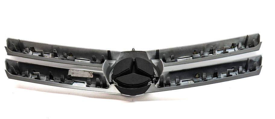 Thumbnail 8: 2013-2016 MERCEDES GL350 GL450 (X166) FRONT UPPER CENTER HOOD GRILLE TRIM