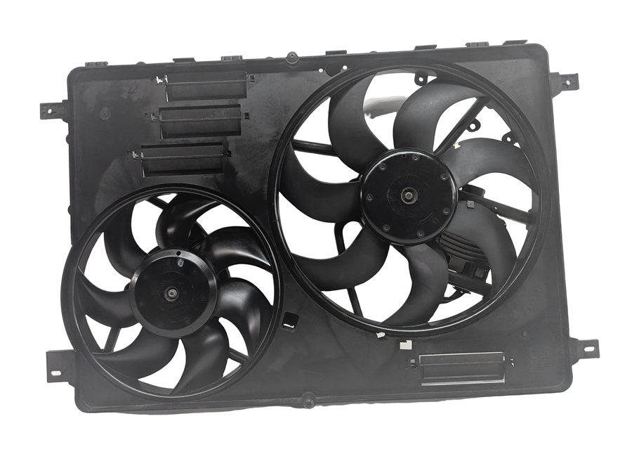 Thumbnail 2: 12-17 LR2 DISCOVERY SPORT RANGE ROVER EVOQUE L550 RADIATOR COOLING FAN & SHROUD