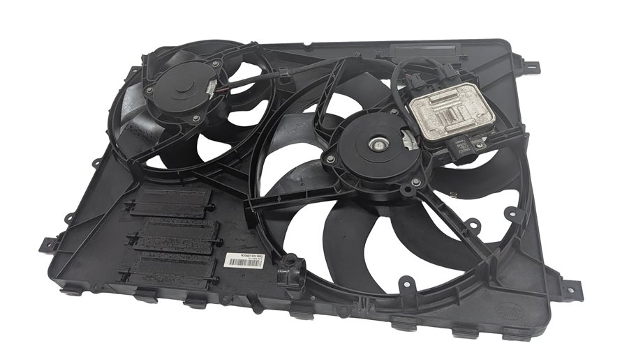 Thumbnail 4: 12-17 LR2 DISCOVERY SPORT RANGE ROVER EVOQUE L550 RADIATOR COOLING FAN & SHROUD