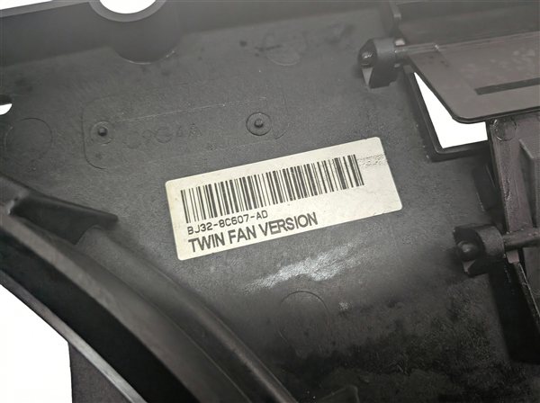 Thumbnail 9: 12-17 LR2 DISCOVERY SPORT RANGE ROVER EVOQUE L550 RADIATOR COOLING FAN & SHROUD
