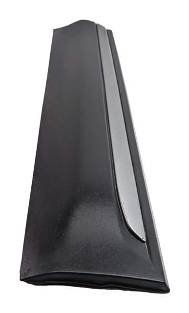 Thumbnail 3: 12-19 ROVER EVOQUE (L538) FRONT RIGHT PASSENGER LOWER DOOR TRIM MOULDING (BLACK)