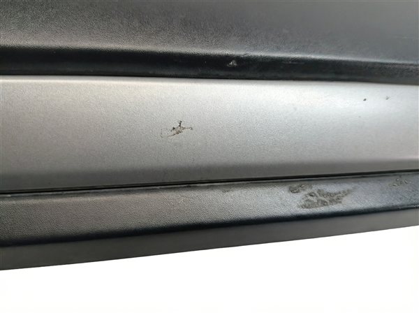 Thumbnail 9: 2012-2019 ROVER EVOQUE (L538) FRONT LEFT DRIVER LOWER DOOR TRIM MOULDING (BLACK)
