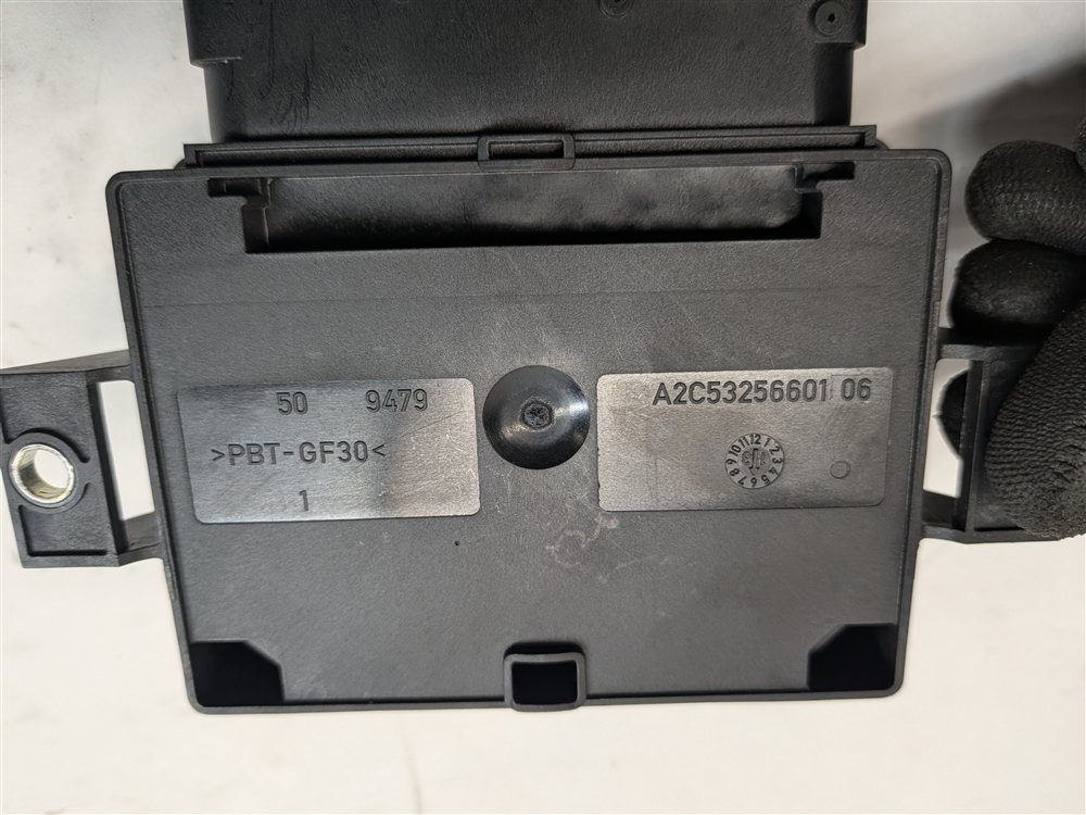 Thumbnail 5: 2013 ROVER EVOQUE (L538) EMERGENCY ELECTRONIC PARK PARKING BRAKE CONTROL MODULE