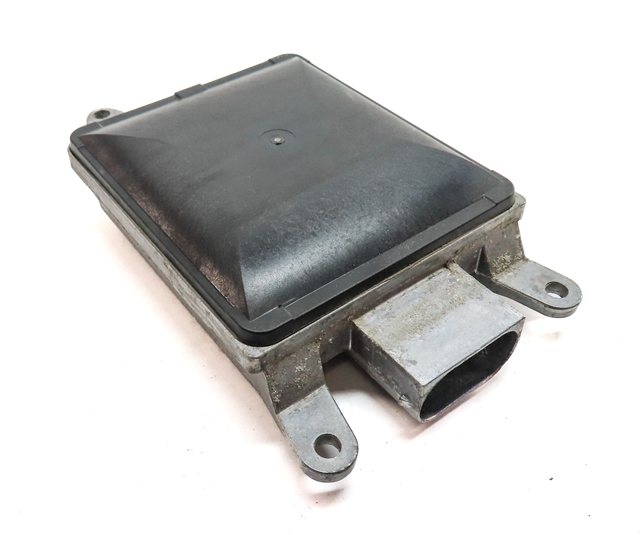 Thumbnail 2: 2015 BMW X5 (F15) REAR DRIVER ASSIST BLIND SPOT RADAR SENSOR MODULE (SLAVE)