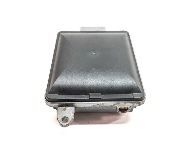 Thumbnail 3: 2015 BMW X5 (F15) REAR DRIVER ASSIST BLIND SPOT RADAR SENSOR MODULE (MASTER)