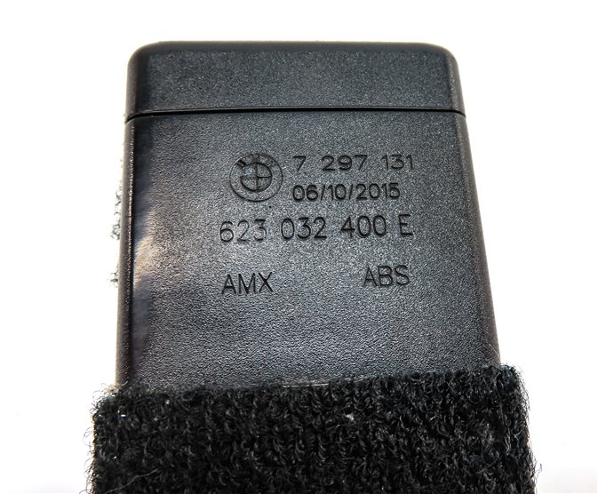 Thumbnail 4: 14-19 BMW X5 X6 X5M X6M F15 F16 F85 F86 FRONT LEFT or RIGHT SEATBELT RECEIVER