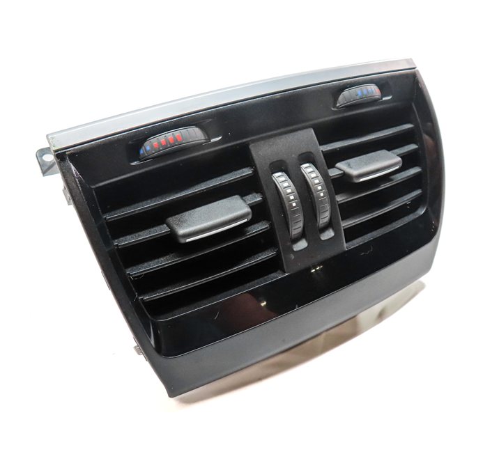 Thumbnail 1: 2015 BMW X5 (F15) REAR CENTER CONSOLE HEAT AIR AC HVAC DUAL VENT (Black)