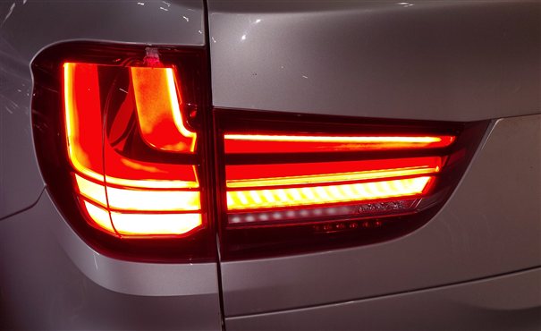 Thumbnail 2: 2014-2018 BMW X5 X5M ///M (F15 F85) LEFT DRIVER REAR INNER TAILLIGHT LIGHT LAMP