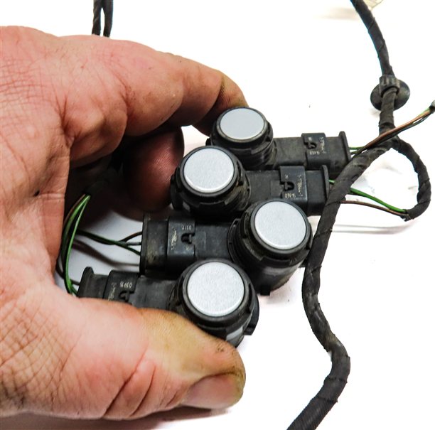 Thumbnail 3: 2015 BMW X5 (F15) REAR PARK ASSIST PDC DISTANCE CONTROL SENSOR SET/4 (Silver)