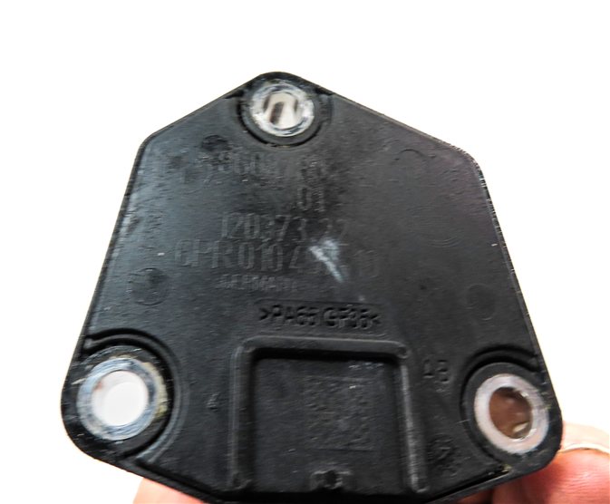 Thumbnail 4: 2015 BMW X5 (F15) 3.0L (N55) ENGINE MOTOR OIL FLUID LEVEL SENSOR MODULE