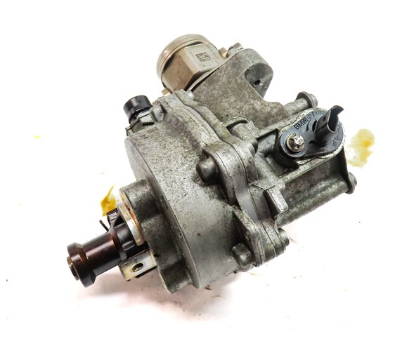 Thumbnail 2: 2015 BMW X5 (F15) 3.0L (N55) ENGINE HIGH PRESSURE FUEL & BRAKE VACUUM PUMP SET/2