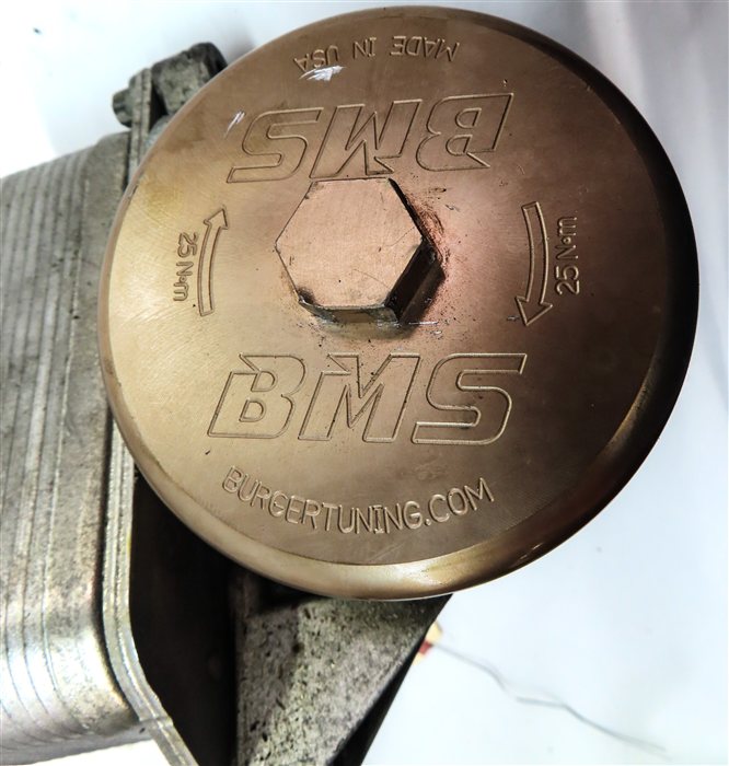 Thumbnail 6: 2015 BMW X5 (F15) 3.0L (N55) ENGINE MOTOR OIL FILTER HOUSING w/ COOLER & BMS CAP