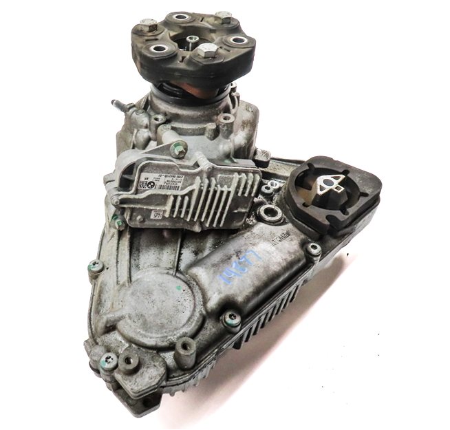 Thumbnail 2: 2012-2018 BMW X3 X4 X5 X6 (F15 F16 F25 F26) AWD Xi FRONT TRANSFER CASE w/ MOTOR