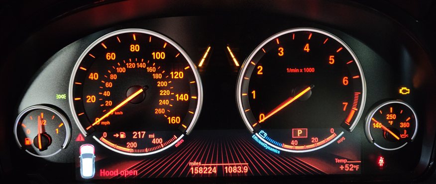 Thumbnail 2: 14-18 BMW X5 (F15) ANALOG SPEEDOMETER WITH SCREEN BELOW GAUGES (GAS MPH) (158k)