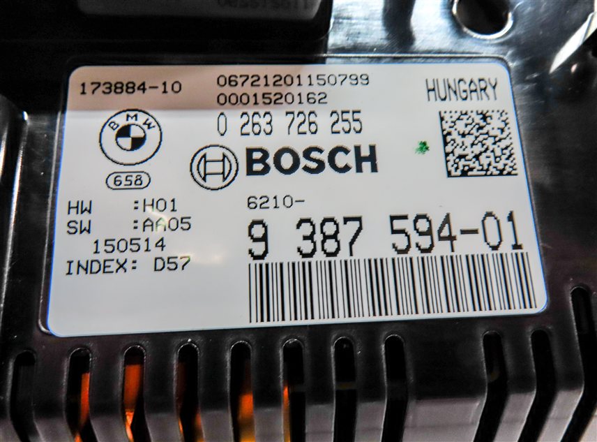 Thumbnail 6: 14-18 BMW X5 (F15) ANALOG SPEEDOMETER WITH SCREEN BELOW GAUGES (GAS MPH) (158k)