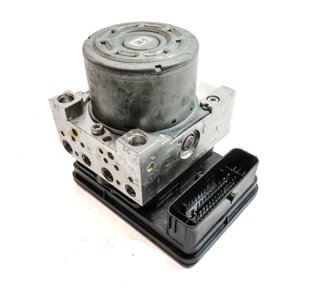 Thumbnail 8: 16 LAND ROVER DISCOVERY SPORT (L550) 2.0L AWD ANTI-LOCK ABS BRAKE PUMP & MODULE