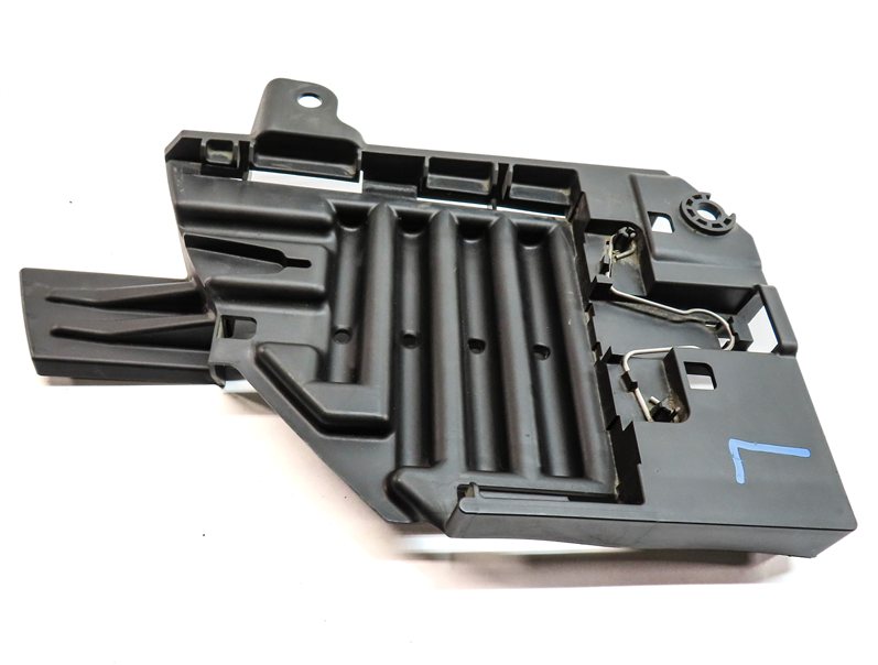 Thumbnail 13: 2016 LAND ROVER DISCOVERY SPORT (L550) FRONT LEFT DRIVER HEADLIGHT MOUNT BRACKET