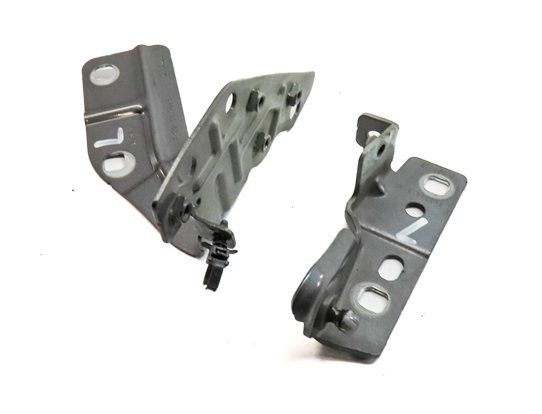 Thumbnail 4: 2016 ROVER DISCOVERY SPORT (L550) FRONT LEFT DRIVER FENDER MOUNT BRACKET SET/2