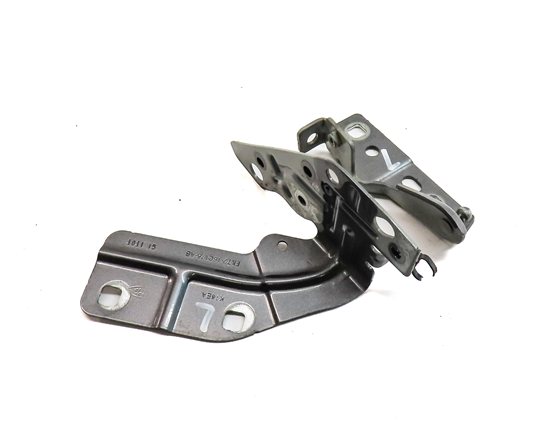 Thumbnail 6: 2016 ROVER DISCOVERY SPORT (L550) FRONT LEFT DRIVER FENDER MOUNT BRACKET SET/2
