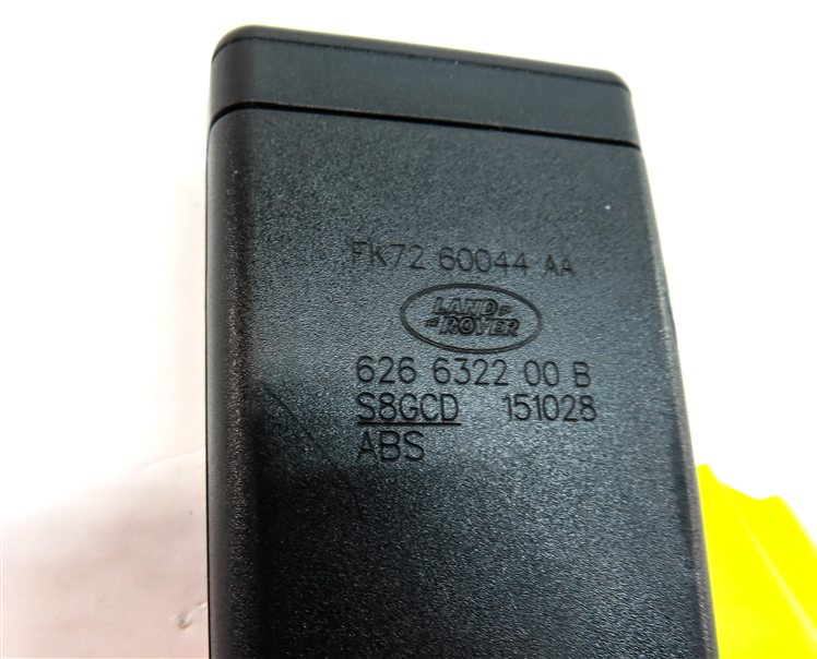 Thumbnail 6: 2016 ROVER DISCOVERY SPORT (L550) REAR 3RD ROW RIGHT SEATBELT BUCKLE RECEIVER