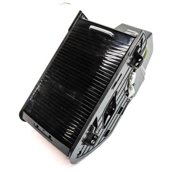 Thumbnail 3: 2016 ROVER DISCOVERY SPORT (L550) FRONT CENTER CONSOLE CUPHOLDER w/12V SOCKET