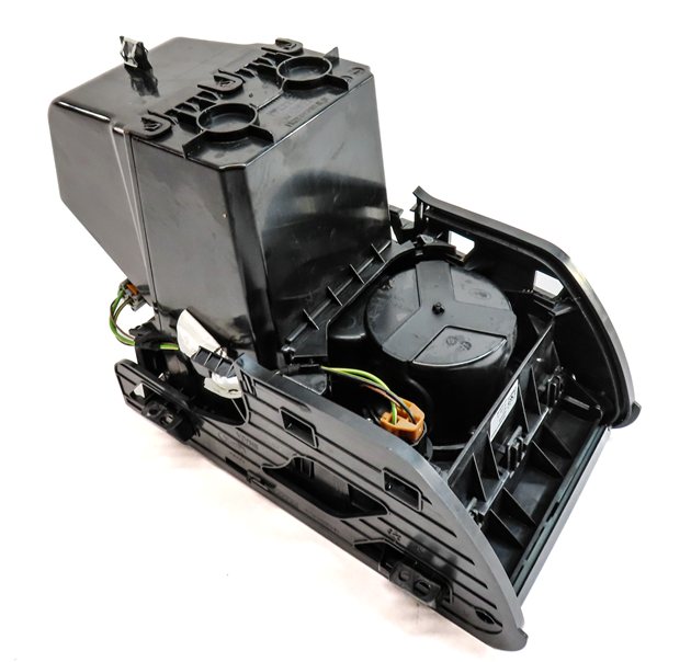 Thumbnail 6: 2016 ROVER DISCOVERY SPORT (L550) FRONT CENTER CONSOLE CUPHOLDER w/12V SOCKET