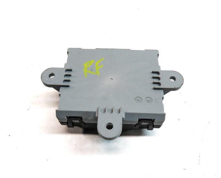 Thumbnail 4: 2016 LAND ROVER DISCOVERY SPORT (L550) FRONT RIGHT PASSENGER DOOR CONTROL MODULE