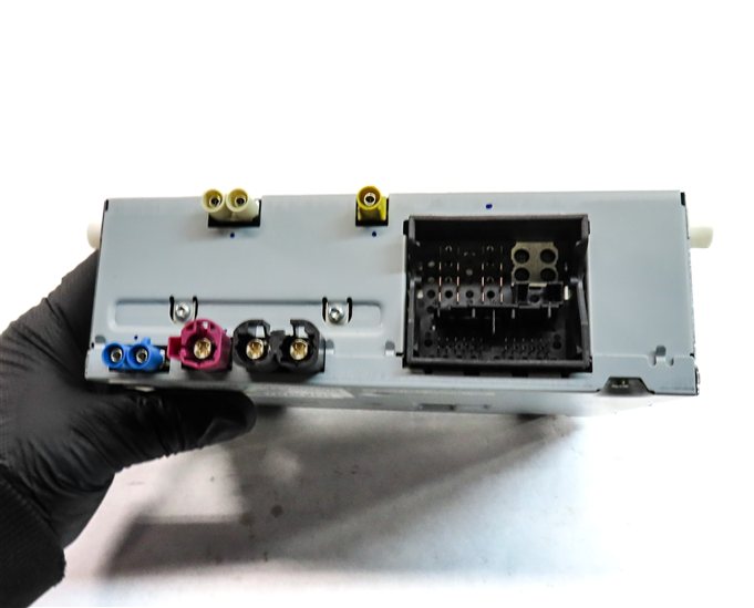 Thumbnail 6: 2015-2016 LAND ROVER DISCOVERY SPORT (L550) STEREO RADIO RECEIVER MODULE