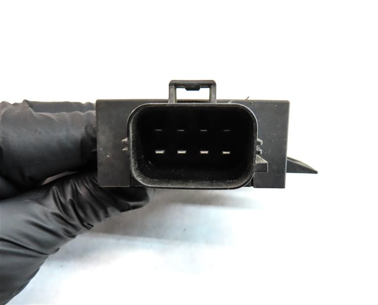 Thumbnail 8: 15-19 JAGUAR E-PACE F-PACE XE XF / LAND ROVER DISCOVERY SPORT - FUEL PUMP MODULE