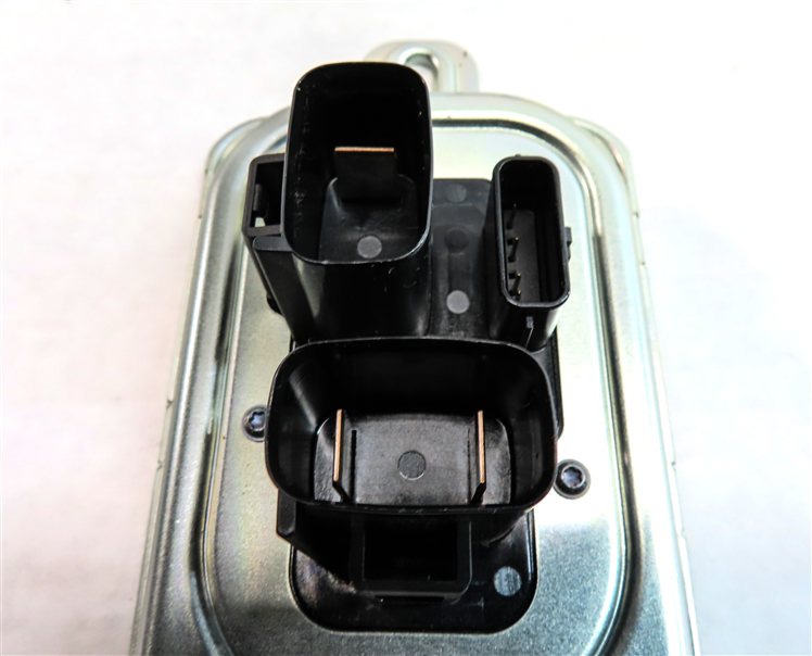 Thumbnail 7: 16 LAND ROVER DISCOVERY SPORT (L550) 2.0L (204PT) VOLTAGE POWER INVERTER MODULE