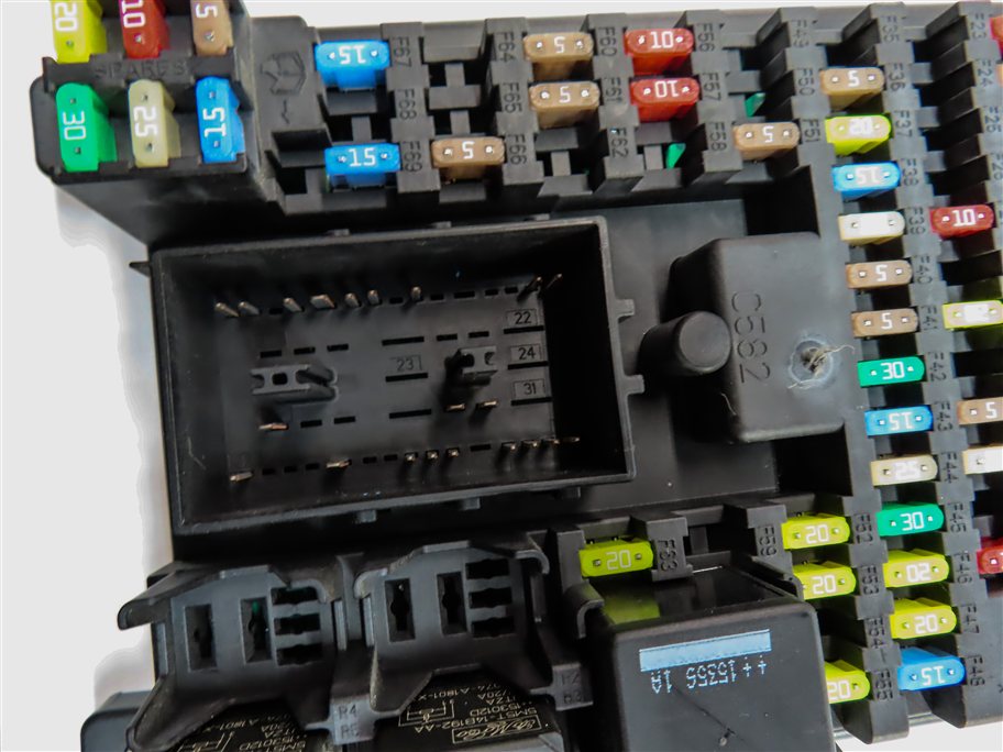 Thumbnail 10: 16 DISCOVERY SPORT L550 2.0L SPEEDOMETER BODY ECM ECU ENGINE MODULE & KEY SET