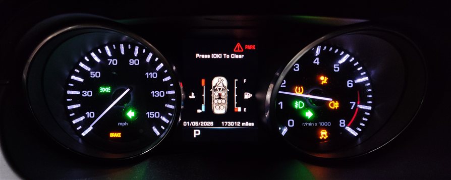 Thumbnail 2: 16 DISCOVERY SPORT L550 2.0L SPEEDOMETER BODY ECM ECU ENGINE MODULE & KEY SET
