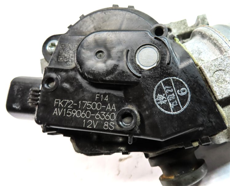 Thumbnail 8: 2015-2019 LAND ROVER DISCOVERY SPORT (L550) FRONT WINDSHIELD WIPER MOTOR