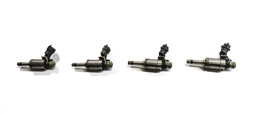 Thumbnail 2: 12-17 LR2 DISCOVERY SPORT RANGE ROVER EVOQUE (L538 L550) 2.0L FUEL INJECTOR SET