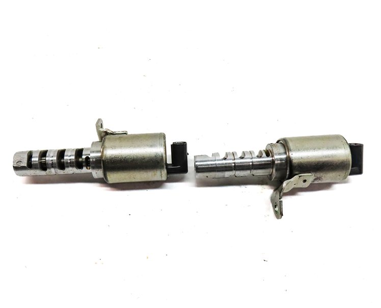 Thumbnail 3: 2016 ROVER DISCOVERY SPORT (L550) 2.0L VVT VARIABLE VANOS TIMING SOLENOID SET/2