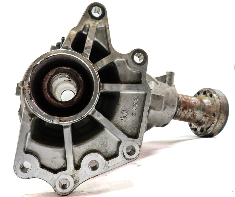 Thumbnail 6: 2016-2019 JAGUAR E-PACE DISCOVERY SPORT (L550) REAR DIFFERENTIAL GEAR CARRIER