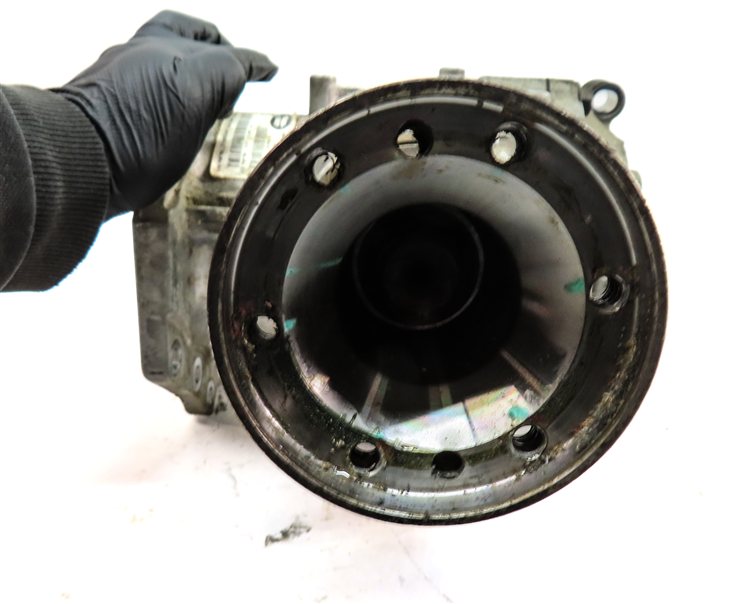 Thumbnail 7: 2016-2019 JAGUAR E-PACE DISCOVERY SPORT (L550) REAR DIFFERENTIAL GEAR CARRIER