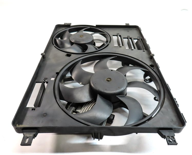 Thumbnail 5: 12-17 LR2 DISCOVERY SPORT RANGE ROVER EVOQUE L550 RADIATOR COOLING FAN & SHROUD