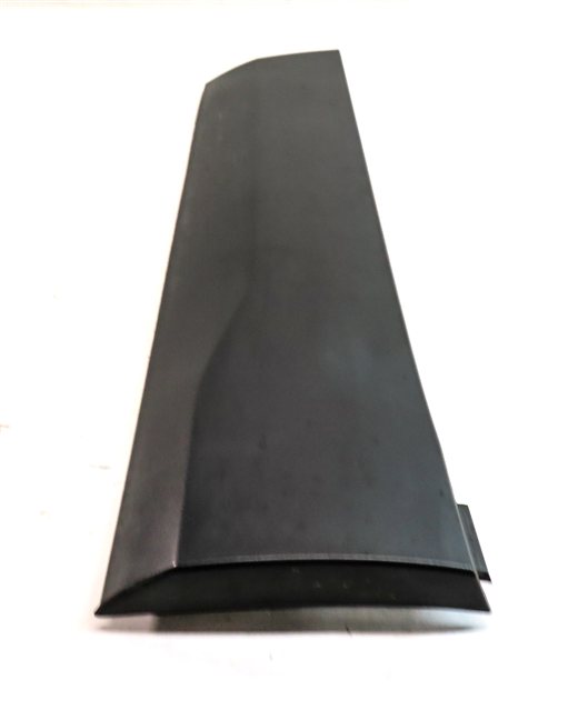 Thumbnail 2: 15-19 ROVER DISCOVERY SPORT L550 REAR LEFT EXTERIOR LOWER DOOR MOULDING