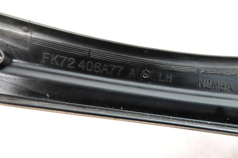 Thumbnail 6: 2016 LAND ROVER DISCOVERY SPORT (L550) REAR LEFT LIFTGATE HATCH LID PINCH SENSOR