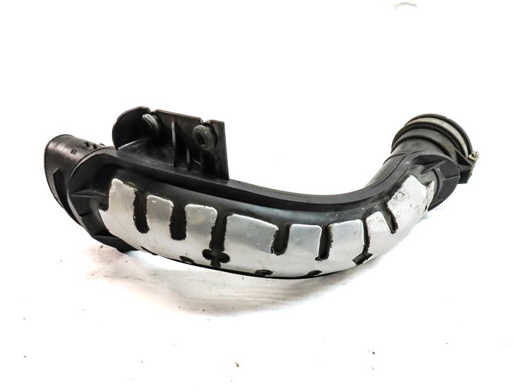 Thumbnail 3: 2016 LAND ROVER DISCOVERY SPORT (L550) 2.0L (204PT) AIR INTAKE HOSE PIPE