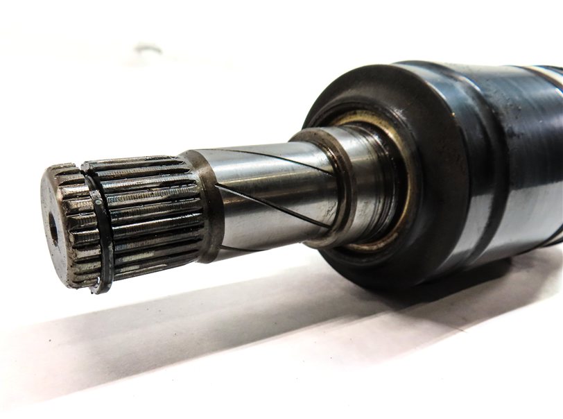 Thumbnail 6: 15-19 JAGUAR E-PACE LAND ROVER DISCOVERY SPORT L550 REAR LEFT / RIGHT AXLE SHAFT